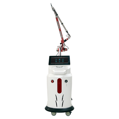 Máquina láser de picosegundos de 3500W Ancho de pulso de 500ps-900ps para blanqueamiento de la piel