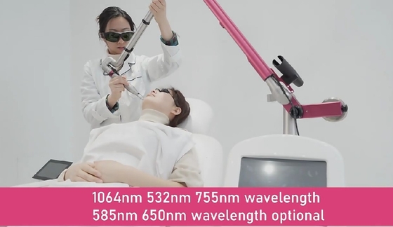 Máquina láser YAG de picosegundos comercial 3500W dispositivo de eliminación de tatuajes láser indoloro
