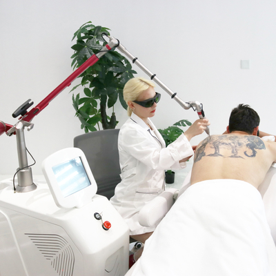 1064nm Q conmutado Nd Yag láser Picosecond máquina de eliminación de tatuajes estilo estacionario