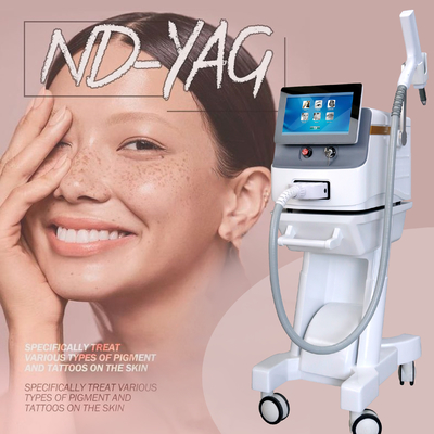 Máquina portátil de extracción de tatuajes con láser de picosegundos 1064nm 532nm