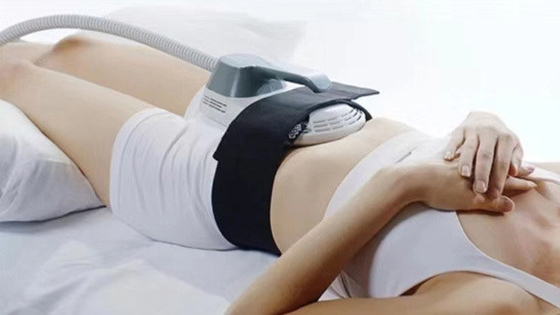 Máquina de adelgazamiento EMS avanzada 150HZ frecuencia para la reducción de la celulitis