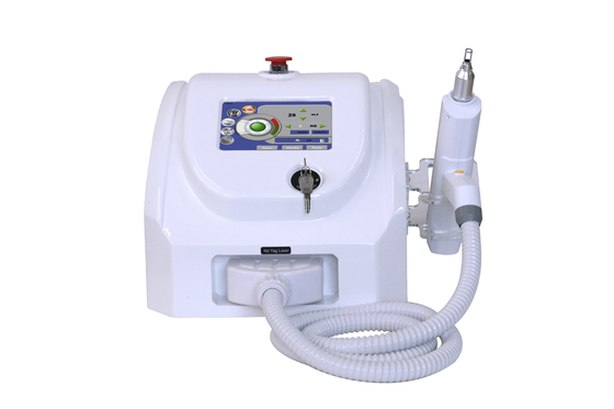 3 en 1 Q Switch ND Yag Máquina láser de eliminación de tatuajes Servicios OEM ODM
