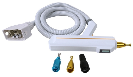 532nm 1064nm 1320nm Q Switch ND Yag Máquina láser para blanqueamiento de la piel / ojeras