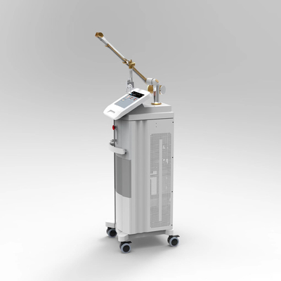 Máquina de CO2 láser fraccionada profesional para el rejuvenecimiento / apretamiento de la piel